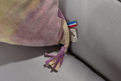 Coussin en velours dégradé – Tissu Jean Paul Gaultier, confection française PY ANTIKS – Image 2