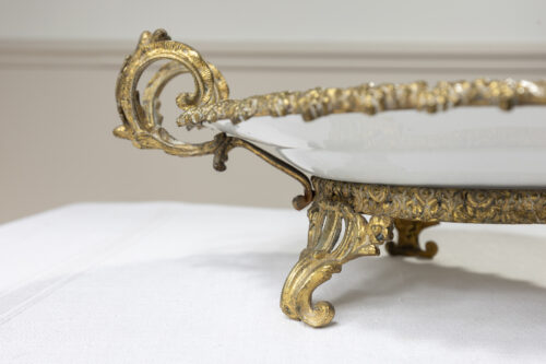 Plateau en porcelaine à décor floral – Monture en bronze doré, fin XIXᵉ – Image 7