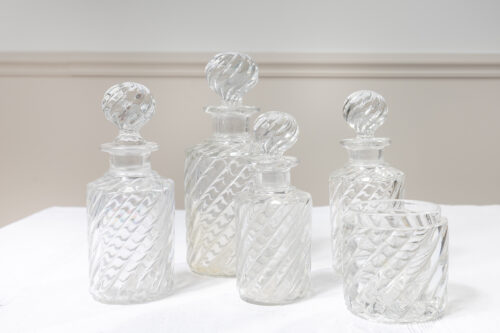 Ensemble de toilette en cristal Baccarat – France, XXe siècle